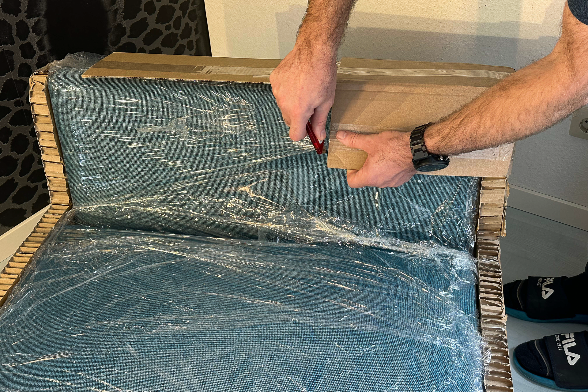 Bruno corner sofa unpacking